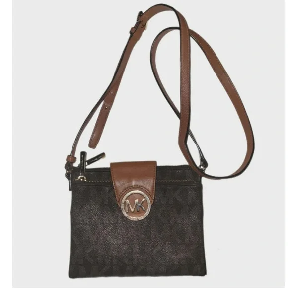 Michael Kors MK Signature Crossbody Bag Purse - Picture 12 of 13